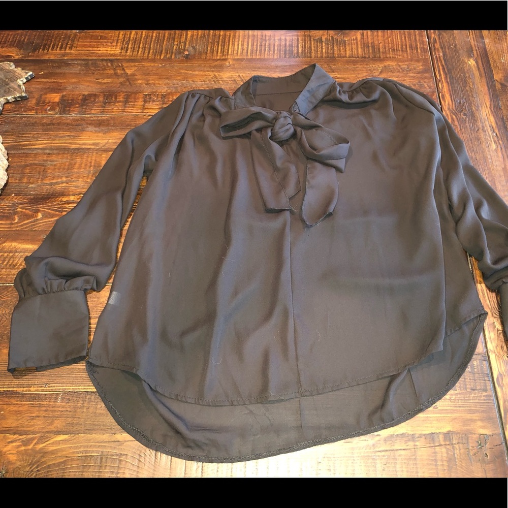 NWOT Black secretary tie blouse small